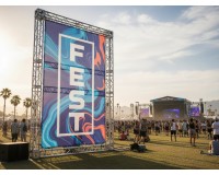 Lona publicitaria para festivales